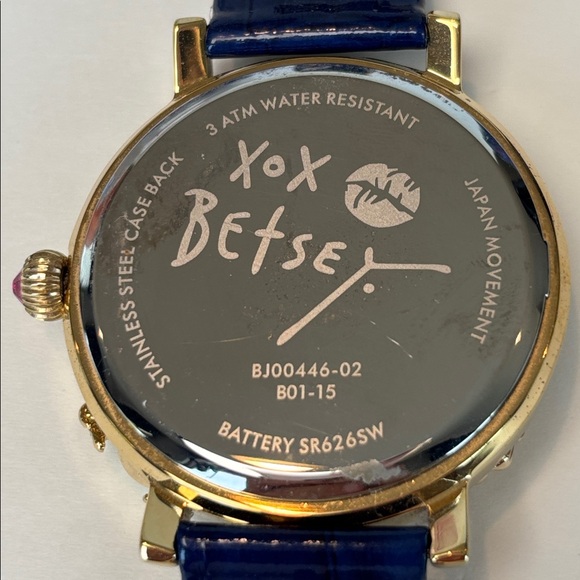 Betsey Johnson Starfish Sea Shell and Crab Watch - Picture 4 of 6